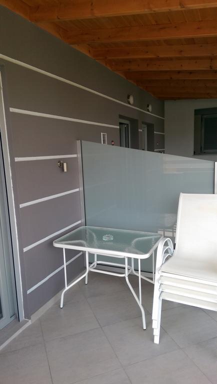 Aimilias Family Apartments Vrasná المظهر الخارجي الصورة
