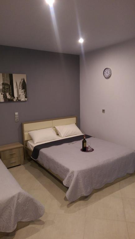 Aimilias Family Apartments Vrasná المظهر الخارجي الصورة