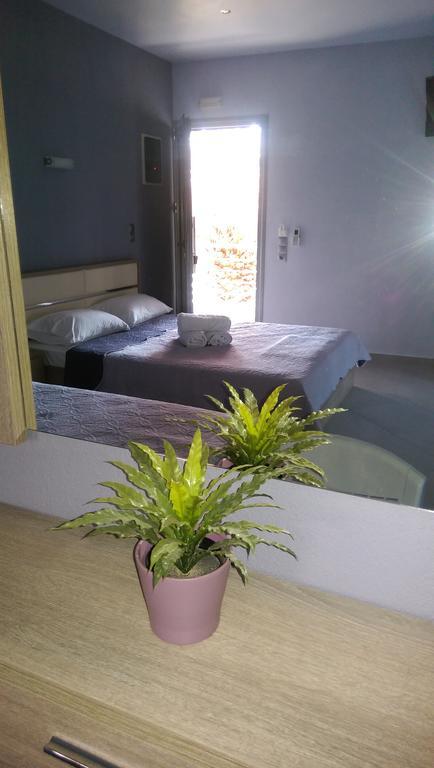 Aimilias Family Apartments Vrasná المظهر الخارجي الصورة