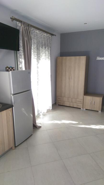 Aimilias Family Apartments Vrasná المظهر الخارجي الصورة